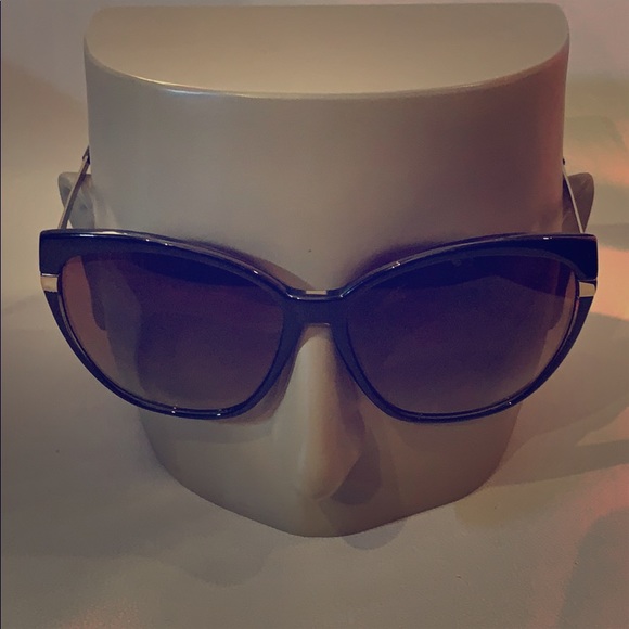 Von Zipper Accessories - Women’s Vonzipper Sunglasses